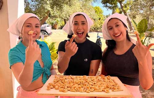 Orecchiette-workshop-with-Dora-experience-halcyon-collection-puglia-6