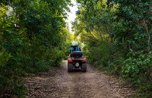 Tour-In-Quad-experince-halyon-puglia-collection-6