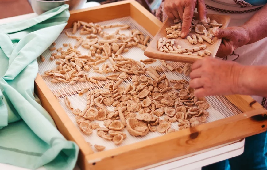 Orecchiette workshop with Dora